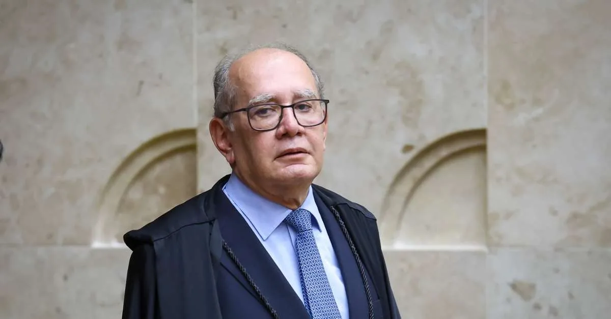 Gilmar pede acesso de ministros a dados do celular de Vorcaro