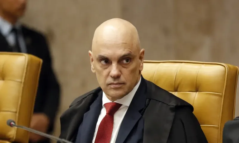 Moraes contesta perícia de anotações e legalidade da apuração sobre o Banco Master