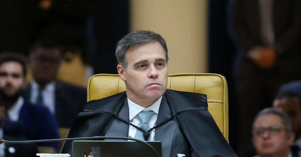 Mendonça rejeita separar análise de seu caso no julgamento sobre Moraes
