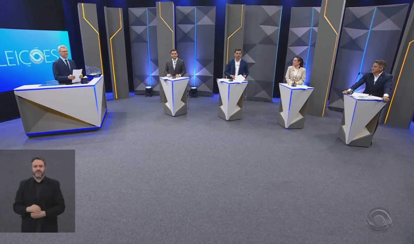 Debate no RS reúne propostas sobre enchentes, saúde e segurança pública