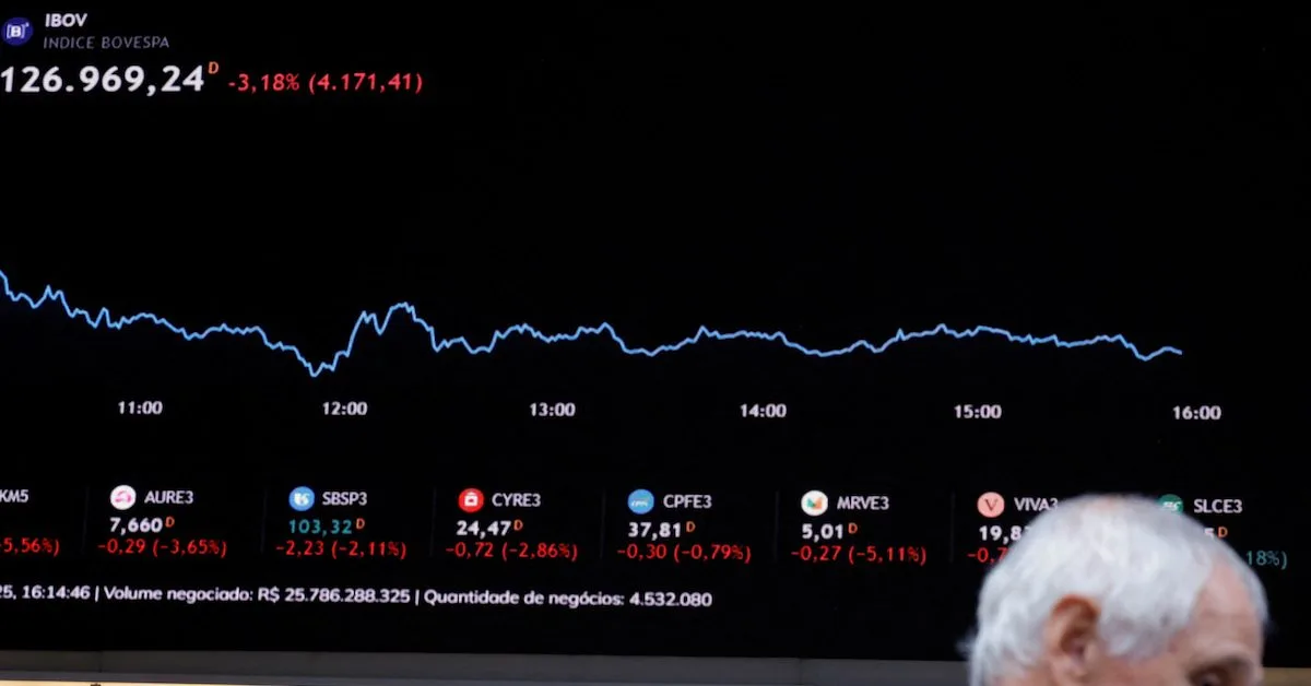 Vale puxa baixa do Ibovespa, enquanto pesquisas eleitorais elevam cautela