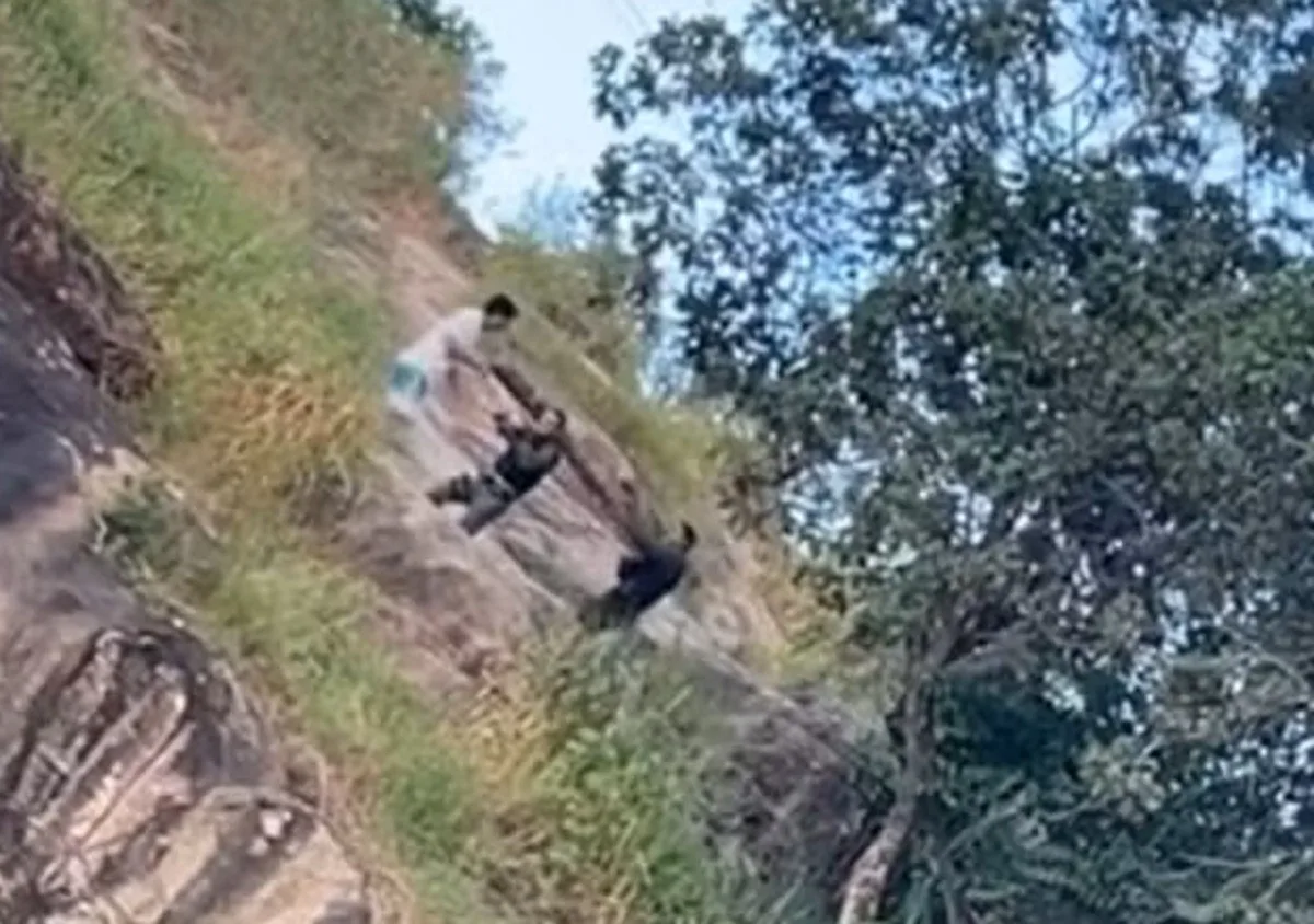 Homem é baleado por policial durante abordagem em praia no Grande Recife