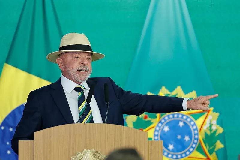 Lula cobra atuação do STF e da PGR diante da crise envolvendo o Banco Master