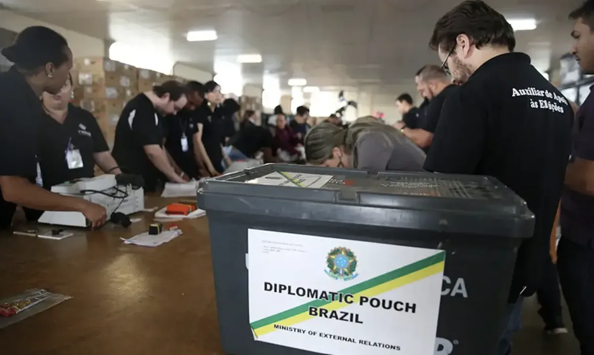 Eleitorado brasileiro no exterior cresce 358% desde 2010, diz TSE