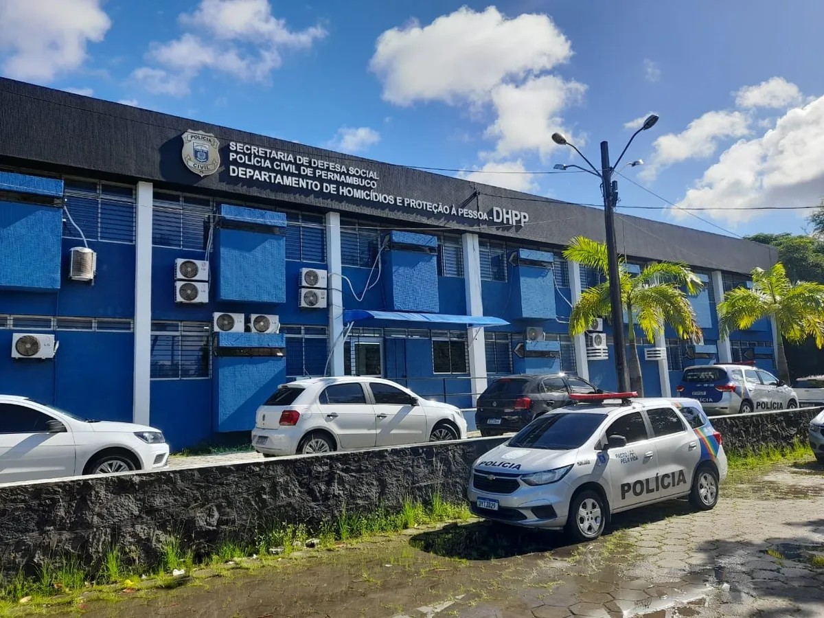 Jovem morre após confronto com PM durante ação contra tráfico em Olinda