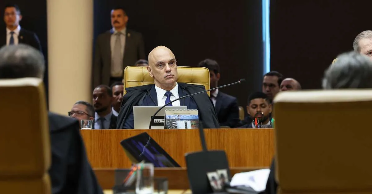 Moraes defende ouvir testemunhas sobre relatório da Polícia Federal