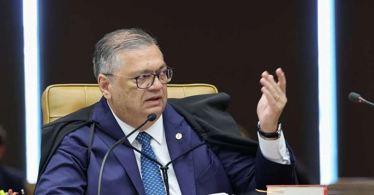 Dino rejeita pressão dos EUA sobre julgamento no STF
