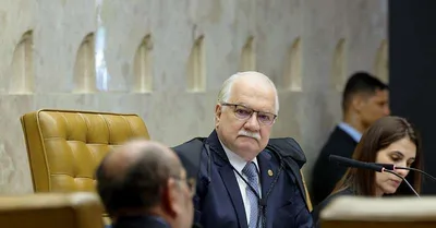 Fachin diz que STF deve analisar pedido da PGR sobre investigação contra Moraes