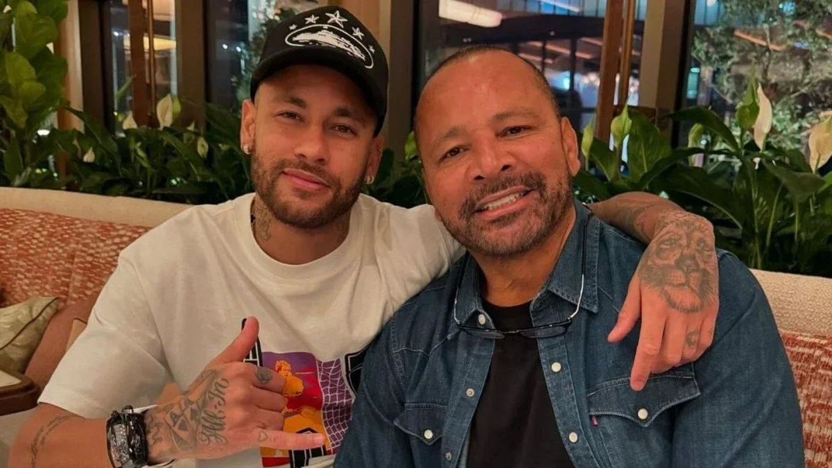 Flávio Bolsonaro e ‘Neymar Pai’ cobravam recursos de Vorcaro, indicam mensagens
