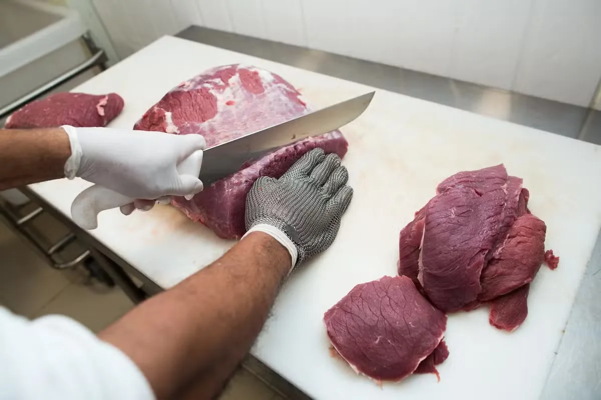 Frigol aponta alta de custos sem vendas de carne bovina para a China