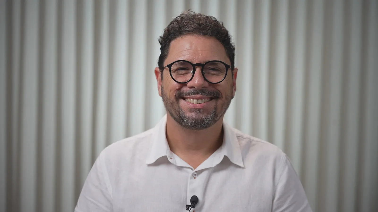 Ivan Moraes propõe tarifa zero, reciclagem e plano contra violência em Pernambuco