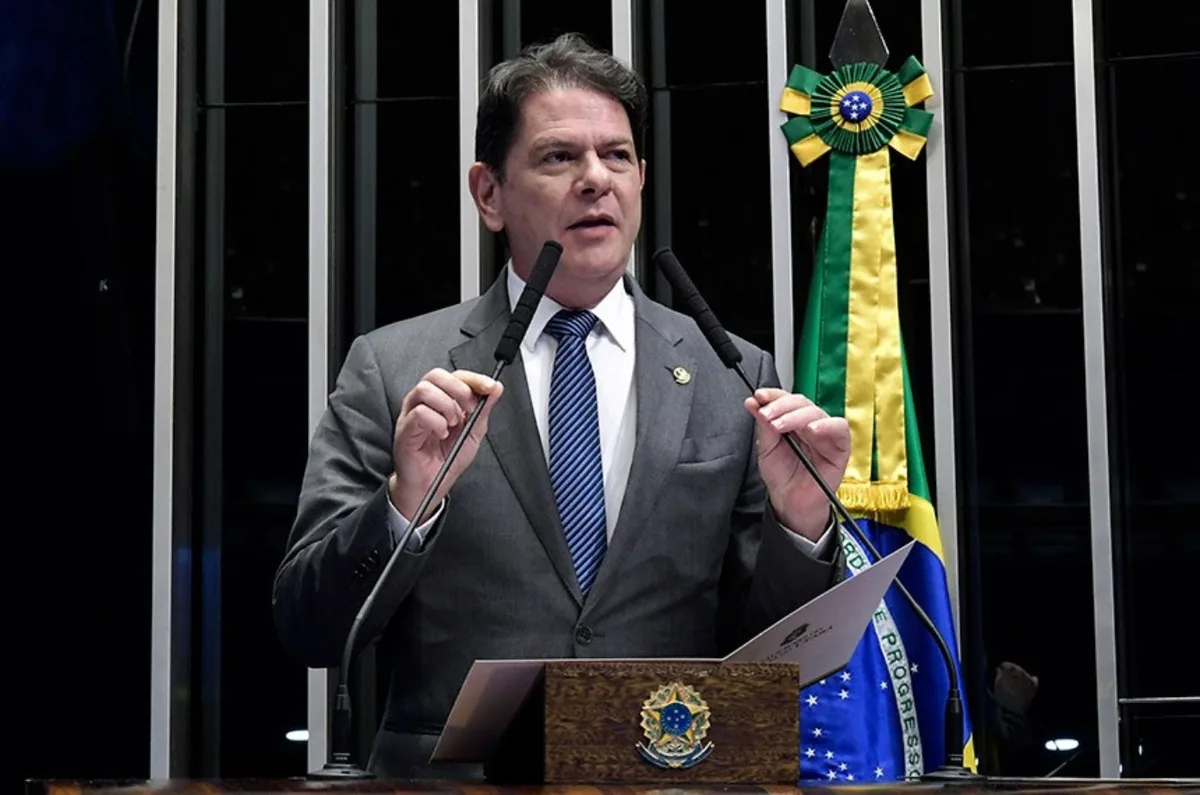 TSE lista candidaturas deferidas e pendentes de julgamento