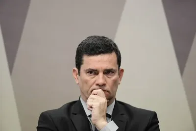 Pesquisa registra Moro com 45% e cenário indefinido para o Senado no Paraná