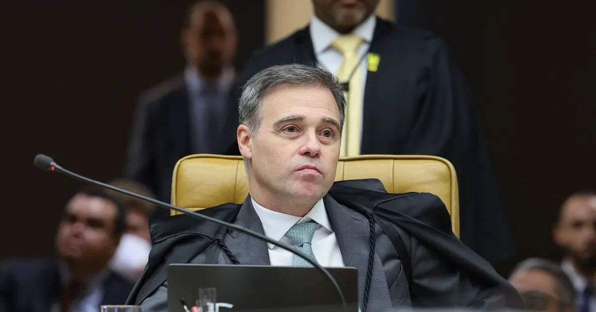 Mendonça evita avaliar Gonet durante análise de caso envolvendo Moraes