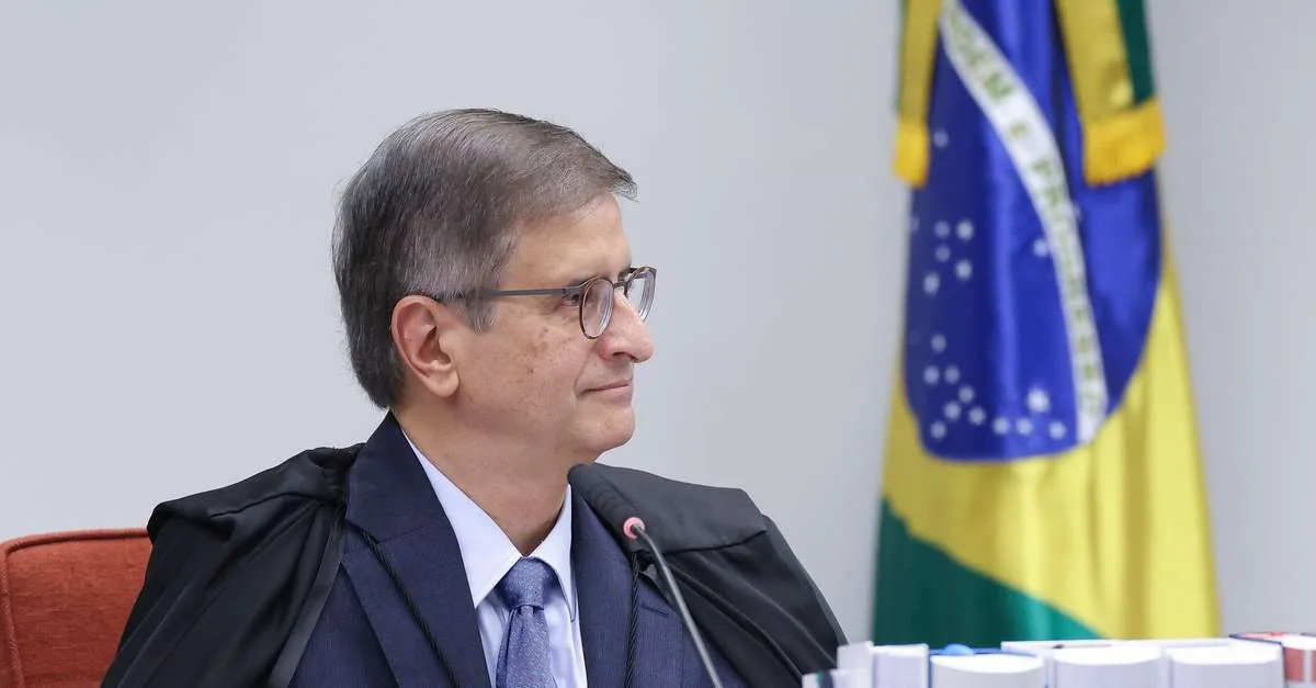 Foto de Gonet com Vorcaro leva oposicionistas a pedir saída da PGR