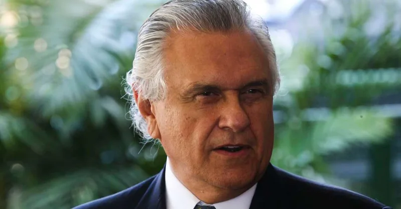 Caiado questiona capacidade de Lula e Flávio Bolsonaro para governar o país