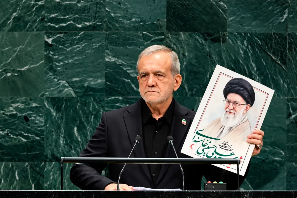 Presidente iraniano oferece negociações, mas rejeita pressão militar dos EUA