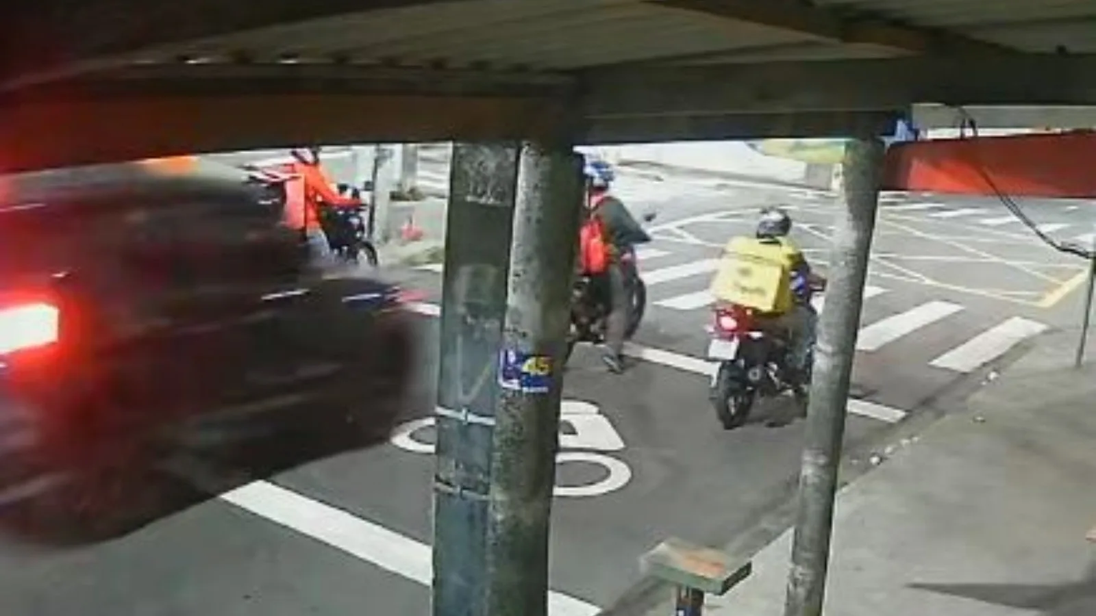 Polícia prende condutor suspeito de embriaguez após colisão em Fortaleza