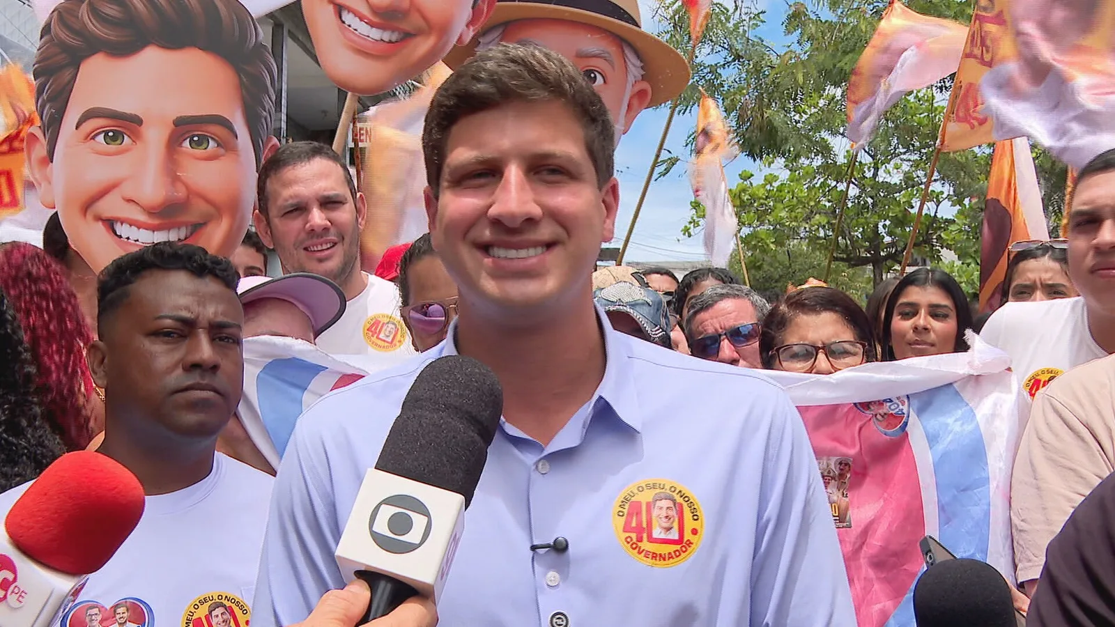 João Campos propõe benefício extra do Bolsa Família em Pernambuco