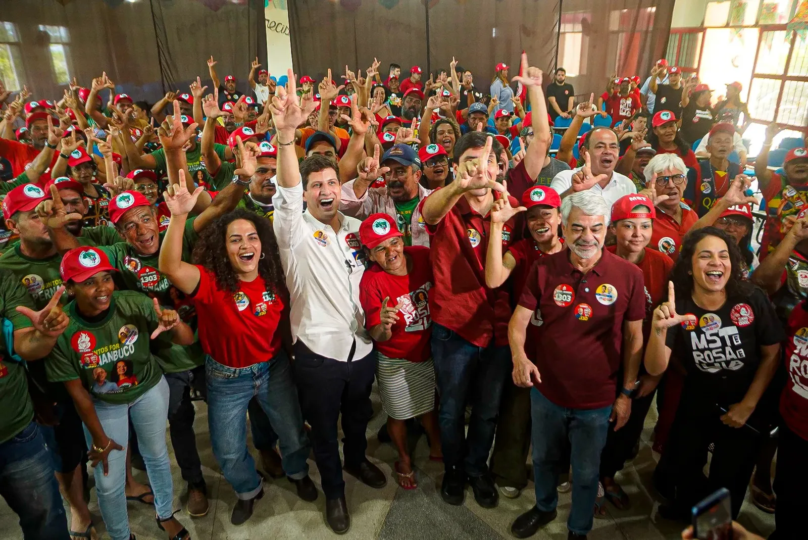 MST define prioridades eleitorais e mantém apoio a João Campos em Pernambuco