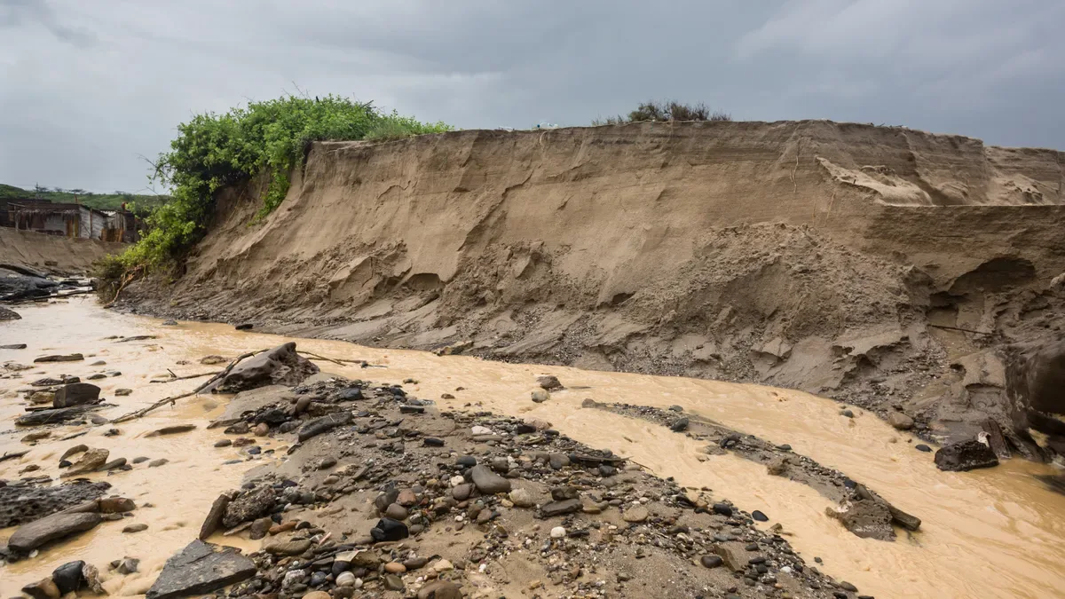 OMM prevê fortalecimento do El Niño e alerta para impactos até 2027
